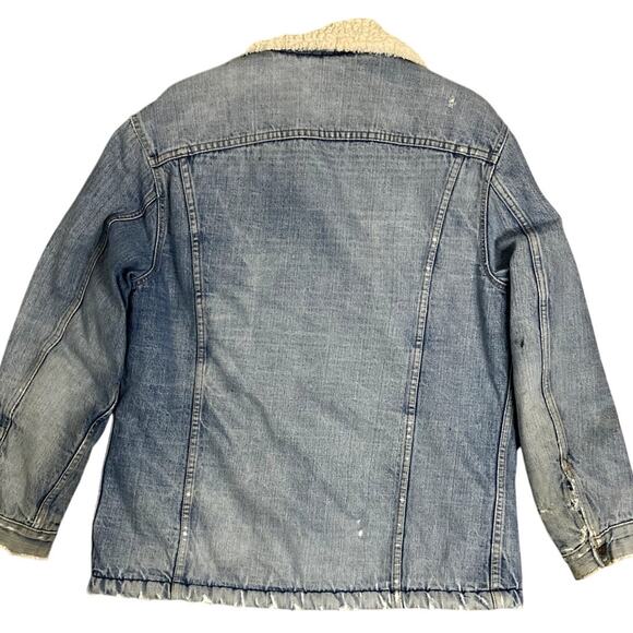 Levi's Vintage Sherpa Lined Denim Jacket Men 44 Blue Trucker Distressed Snap - Picture 4 of 13
